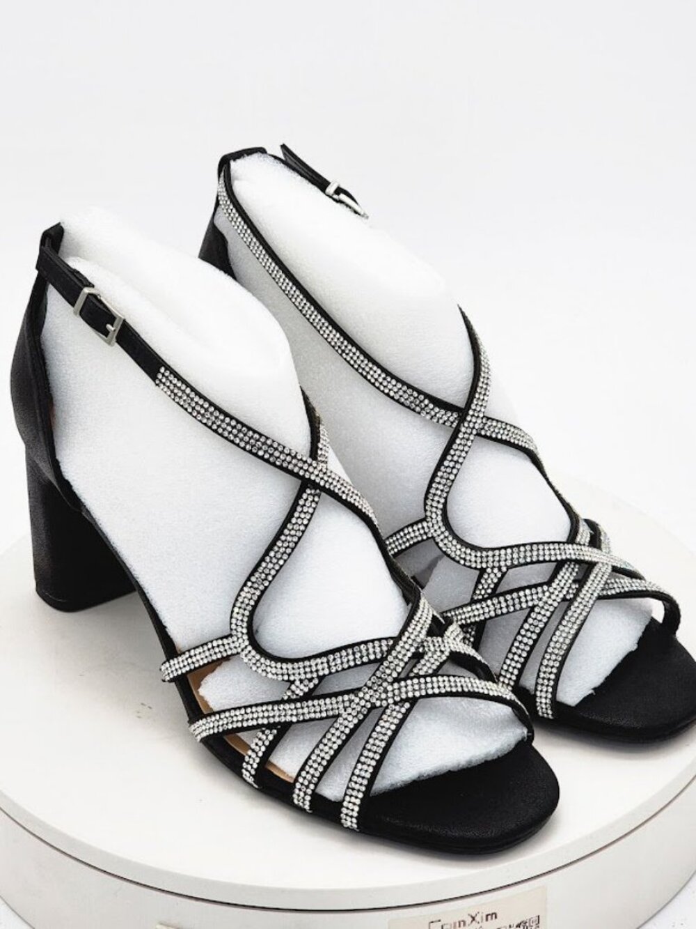 Bella Vita Aliette Black Metallic Rhinestone Sandals Women’s Size 11 W